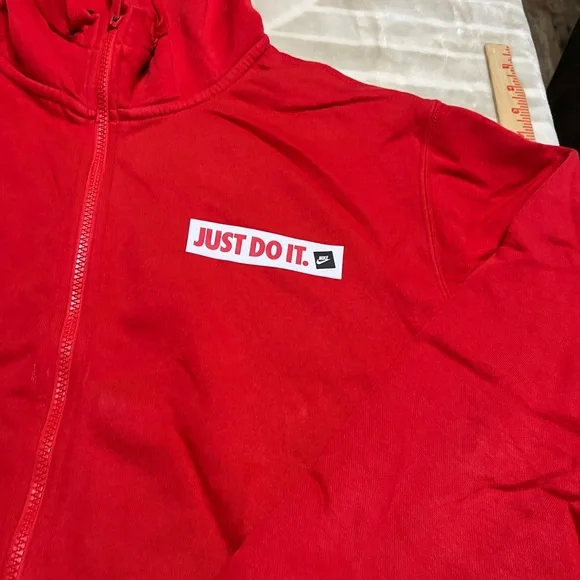 Nike Red Full-Zip Hoodie with Just Do It Patch XL - Picture 2 of 5